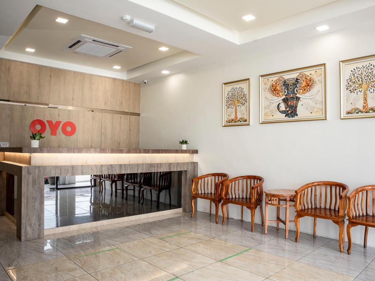 Oyo 90105 Towermas Hotel Sibu Exterior photo