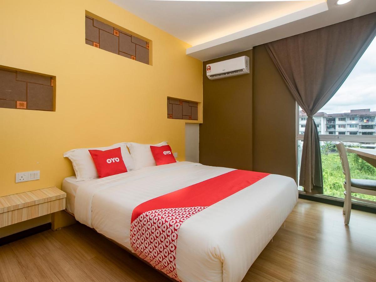 Oyo 90105 Towermas Hotel Sibu Exterior photo