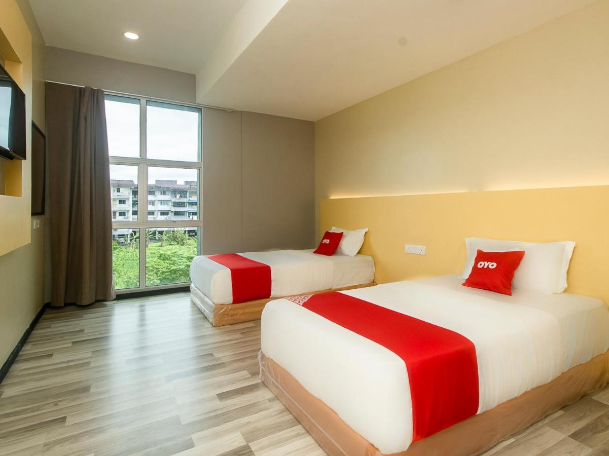 Oyo 90105 Towermas Hotel Sibu Exterior photo